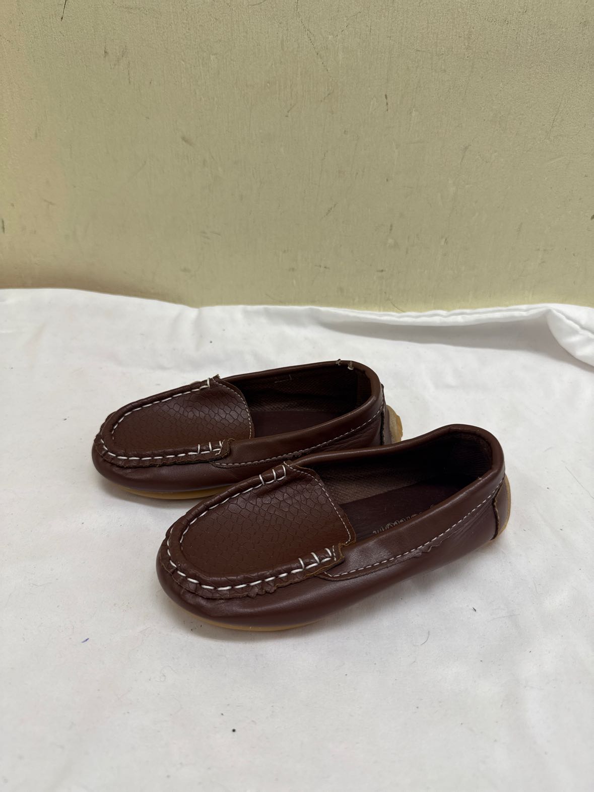 Fashion Boy's Size 11-1/2 Brown Shoes