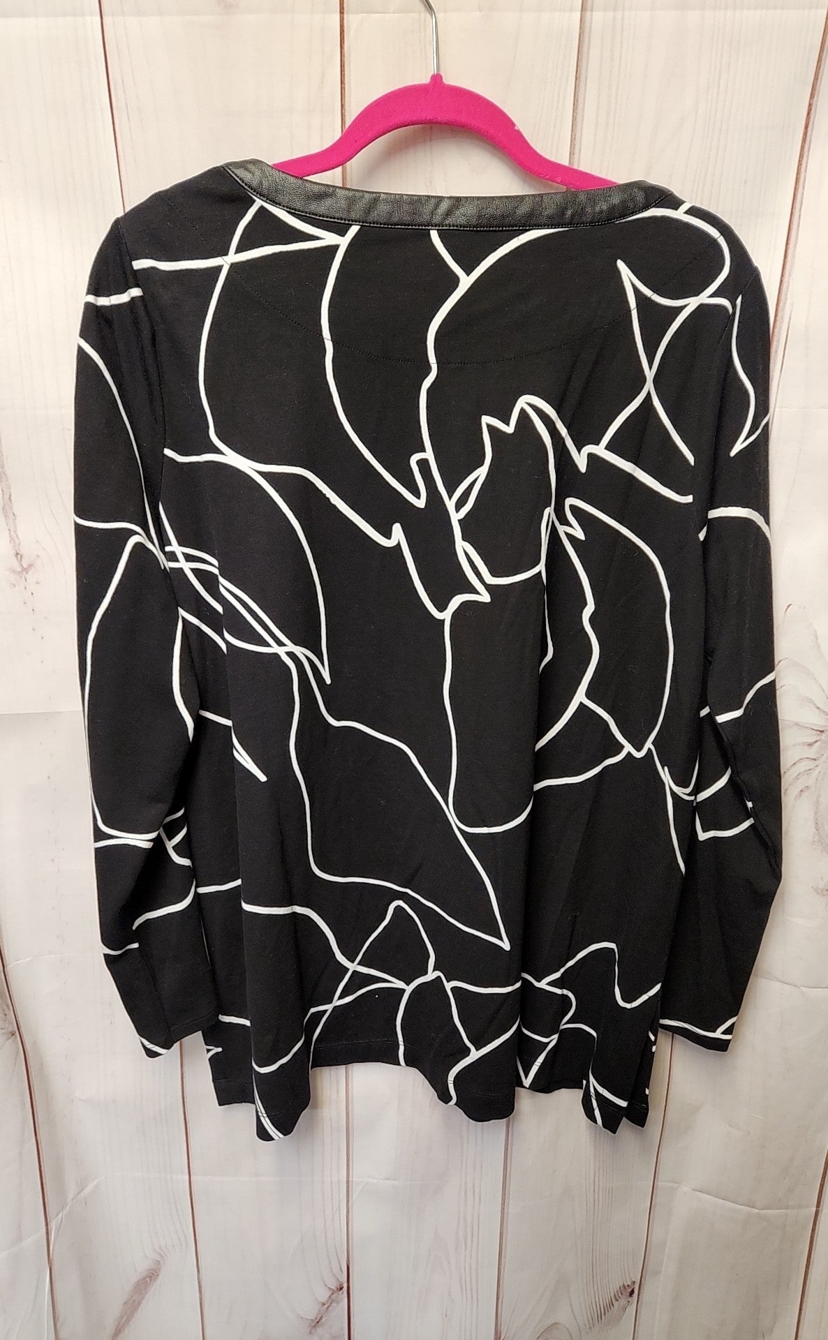 Chico's Women's Size 3 = US XL Black Long Sleeve Top