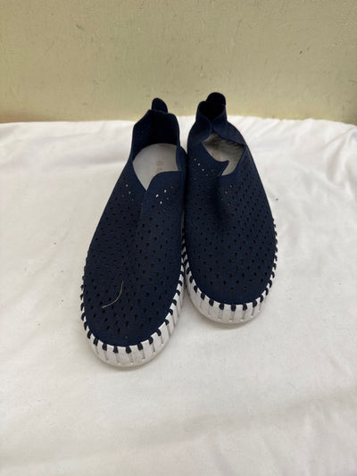 Isle Jacobsen Women's Size 41 = 10-1/2 Navy Flats Shoes