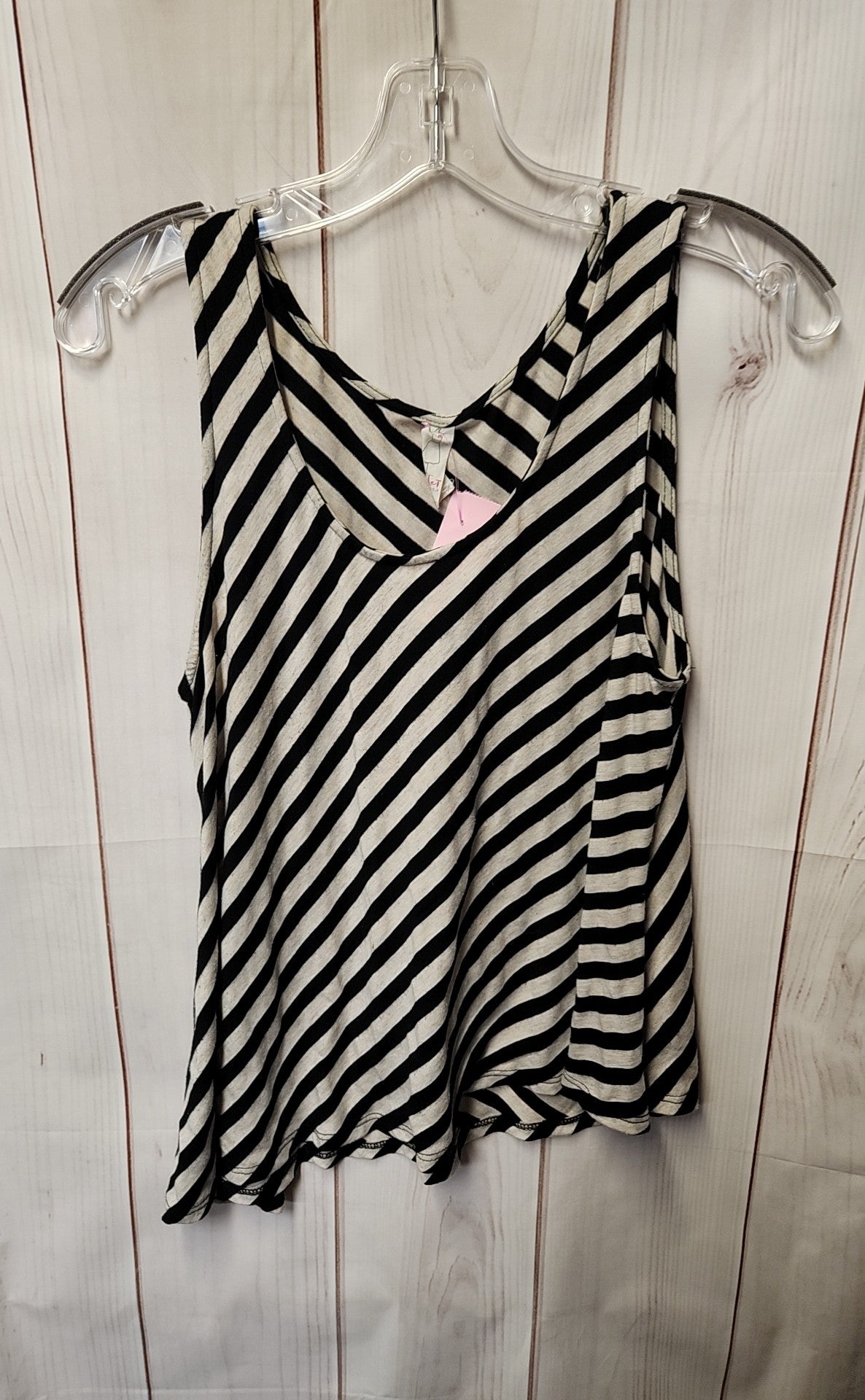 Chalet Women's Size M White & Black Sleeveless Top