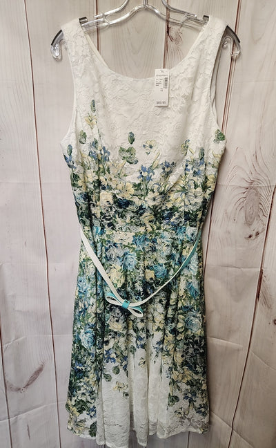 NWT Roz & Ali Women's Size 16 White & Green Floral Dress