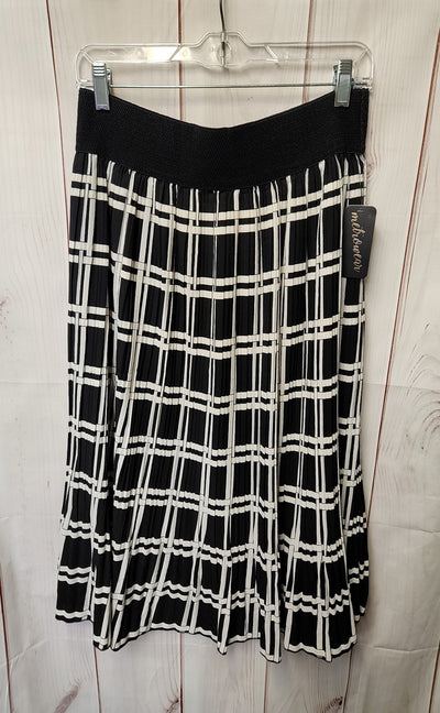 NWT Metrowear Women's Size L Black Skirt