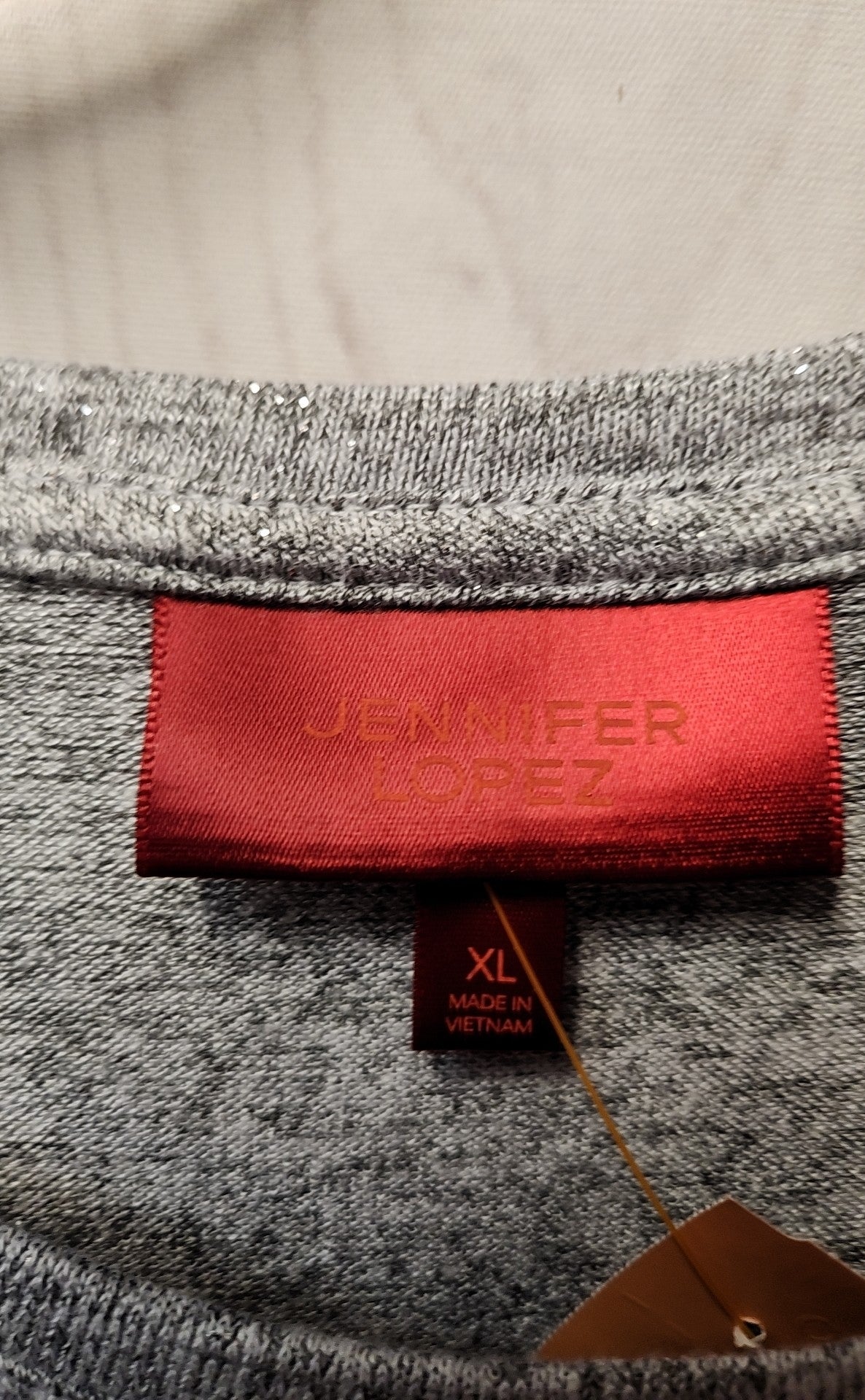 NWT Jennifer Lopez Women's Size XL Gray Sweater