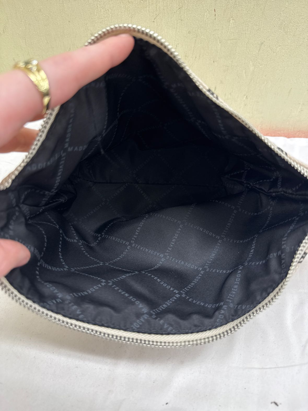 Steve Madden Off-White Pouch