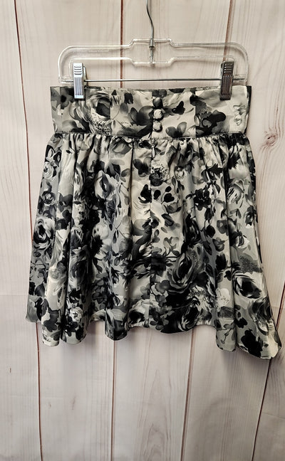 Divided Women's Size 2 Gray Floral Skirt
