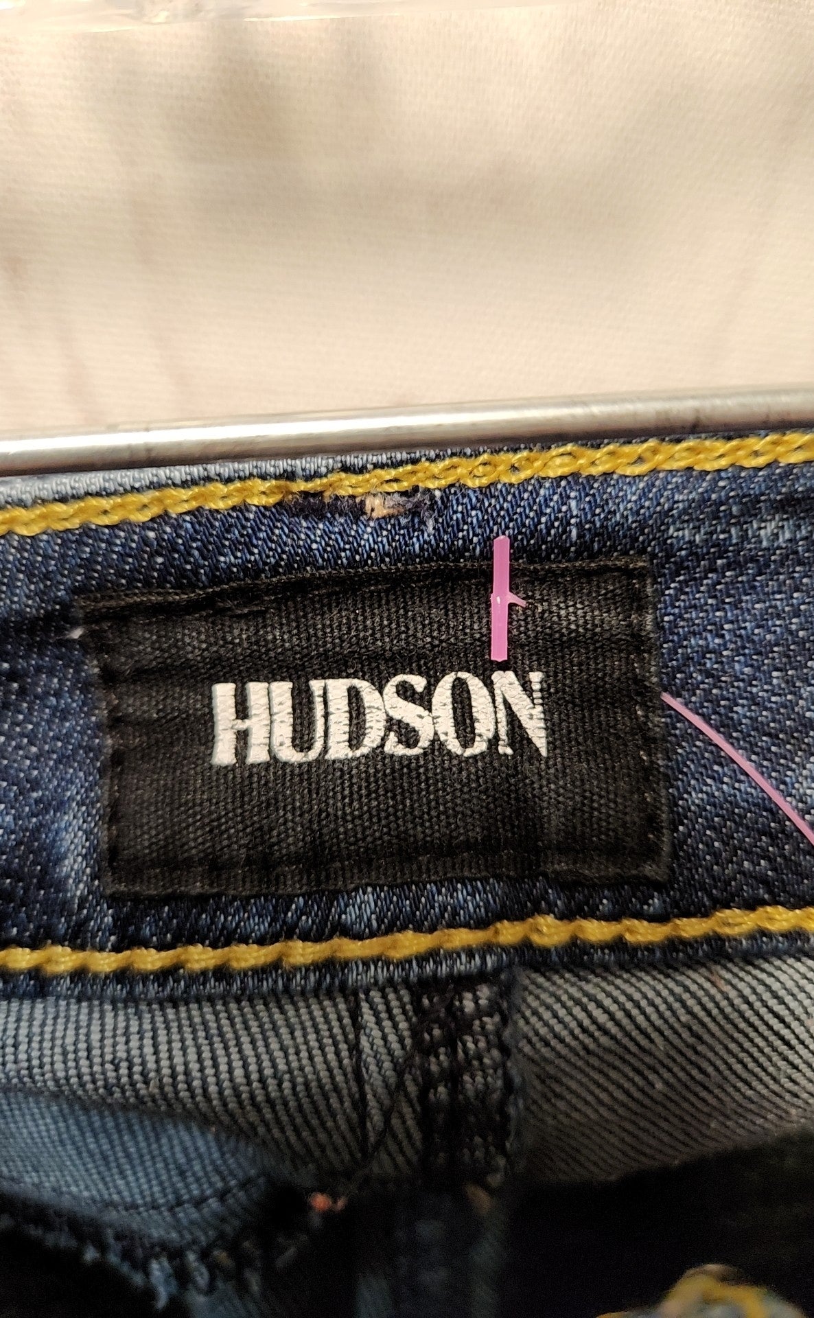 Hudson Women's Size 27 (3-4) Blue Jeans Bacara Crop Straight Cuffed