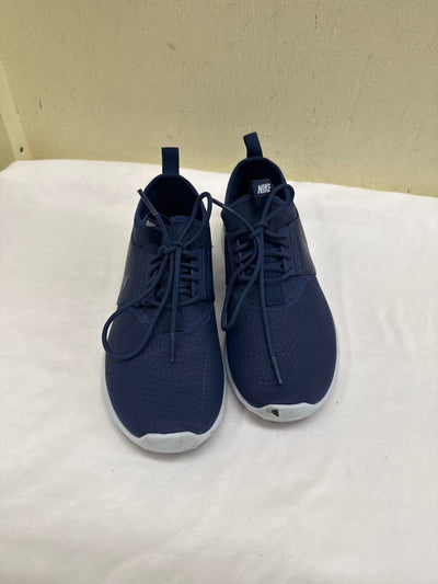 Nike Women's Size 6 Blue Sneakers Shoes
