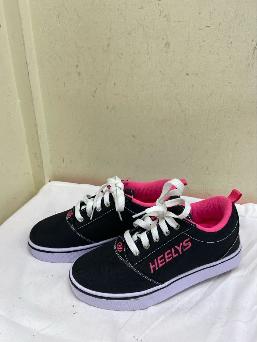 Heelys Girl's Size 6 Black & Pink Shoes