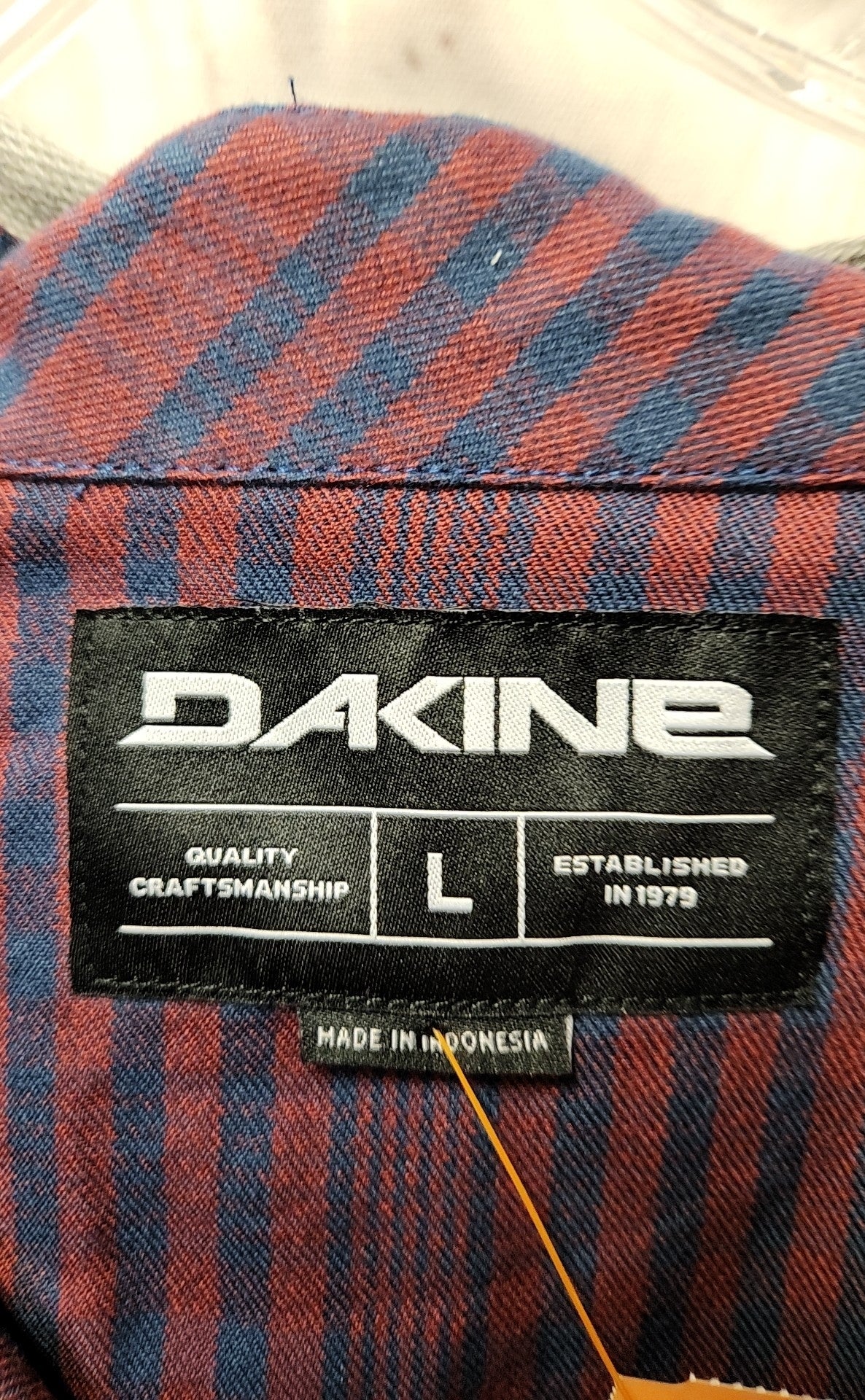 NWT Dakine Men's Size L Red & Blue Shirt