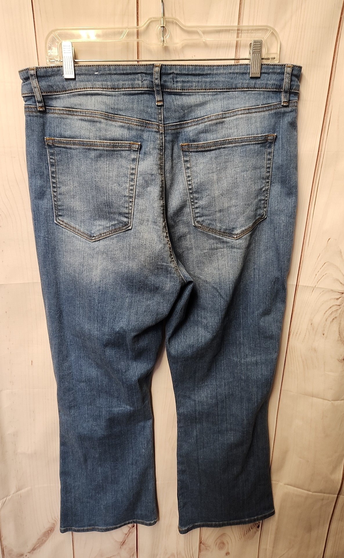 Loft Women's Size 30 (9-10) Blue Jeans The Kick Crop