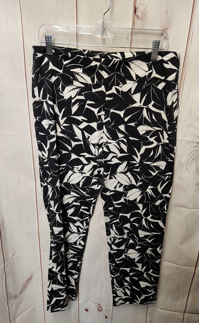 Roz & Ali Women's Size 14 Black & White Floral Pants