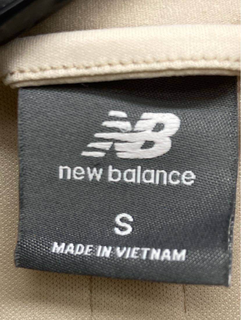 New Balance Women's Size S Beige Vest