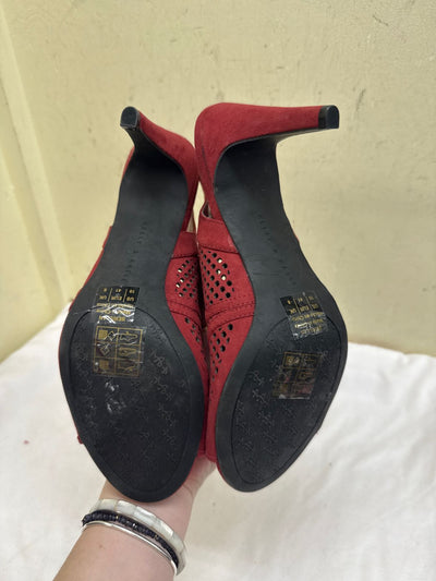 Kelly & Katie Women's Size 10 Red Pumps Shoes
