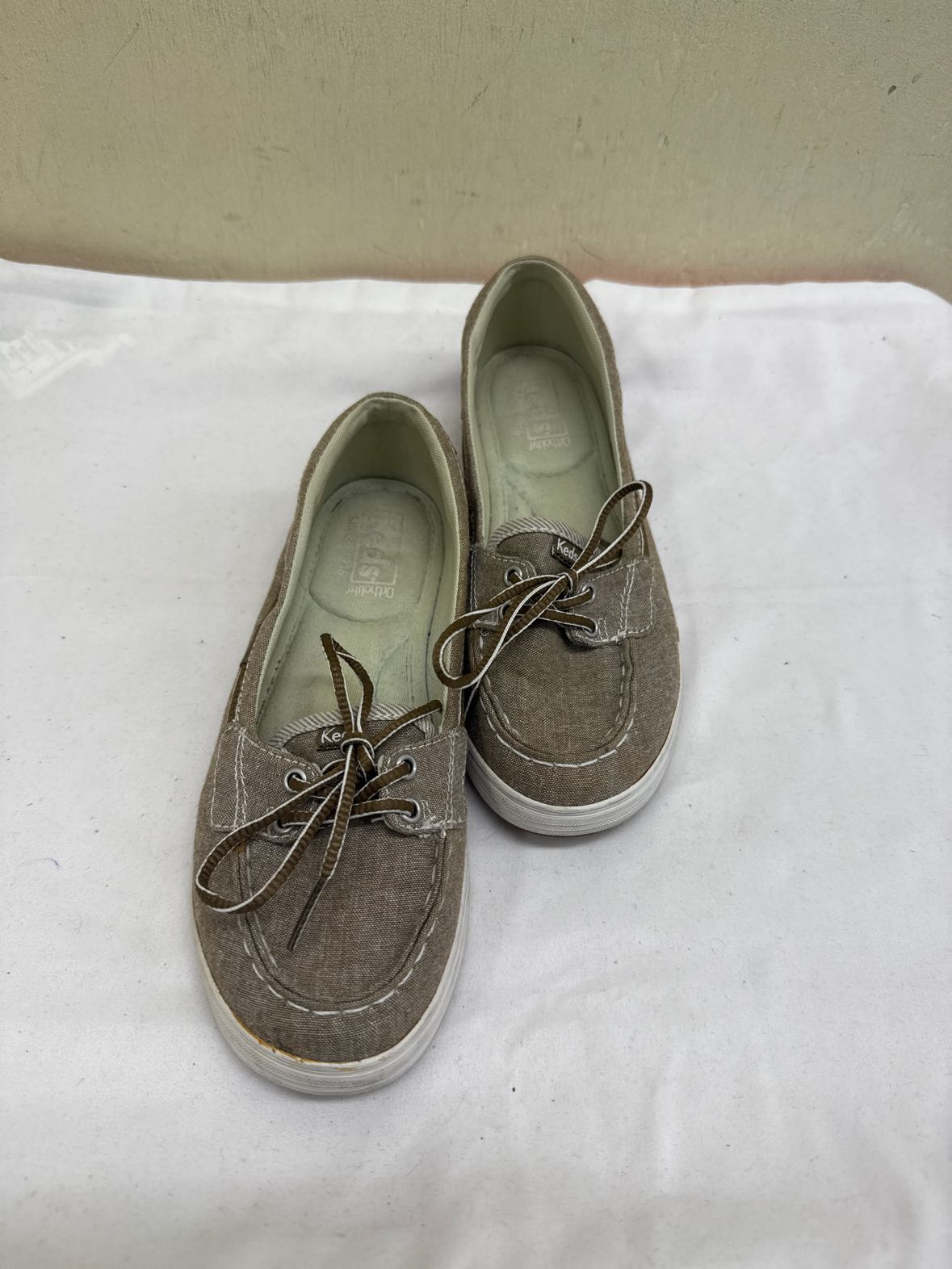 Keds Women's Size 6 Tan Flats Shoes