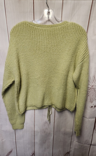 Le Lis Women's Size M Green Sweater