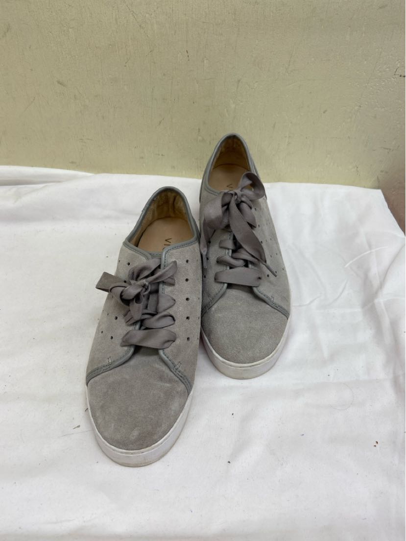 Vionic Women's Size 7 Gray Sneakers