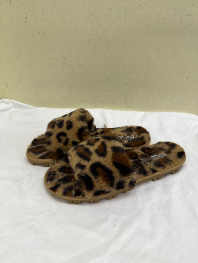 Cushionaire Women's Size 7 Brown leopard print Slippers