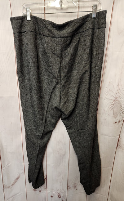 Investments Women's Size 18 Short Gray Pants