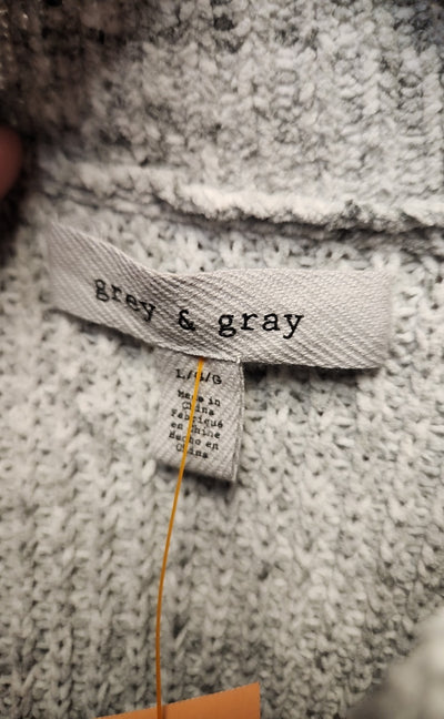 Grey & Gray Women's Size L Gray Knit Sleeveless Top