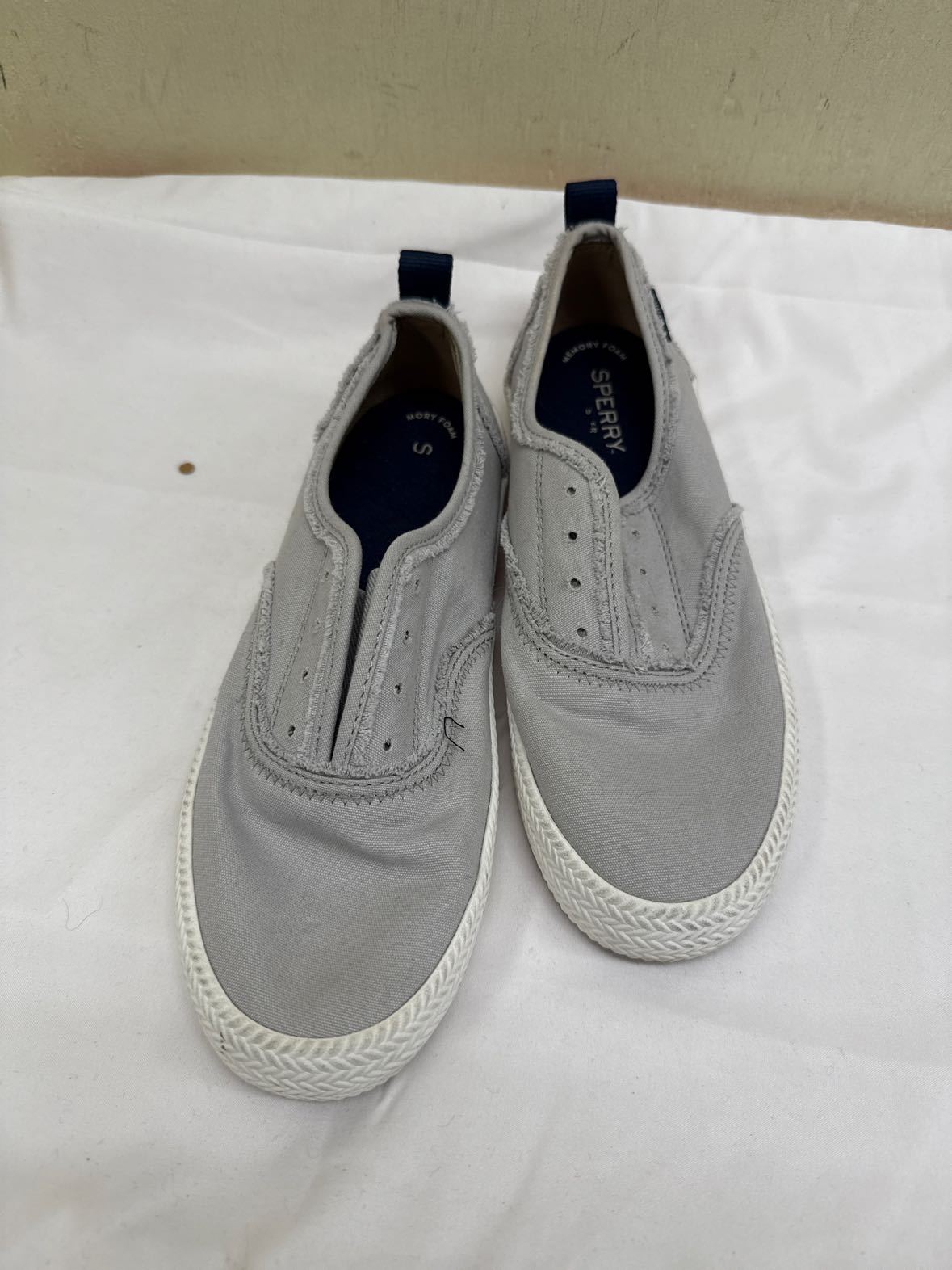 Sperry Women's Size 8-1/2 Gray Flats