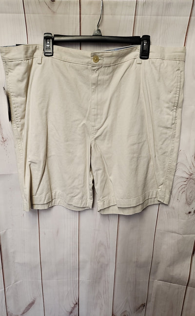 NWT Chaps Men's Size 42 Beige Shorts