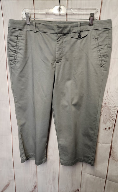 Dockers Women's Size 14 Gray Capris