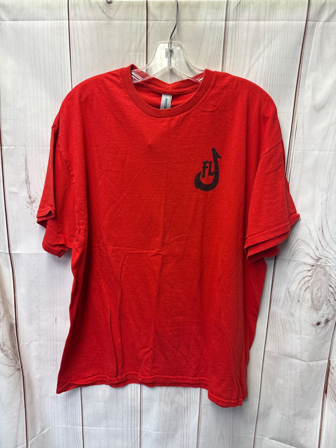 Gildan Men's Size XL Red Shirt