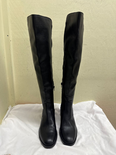 Unisa Women's Size 8 Black Boots Shoes