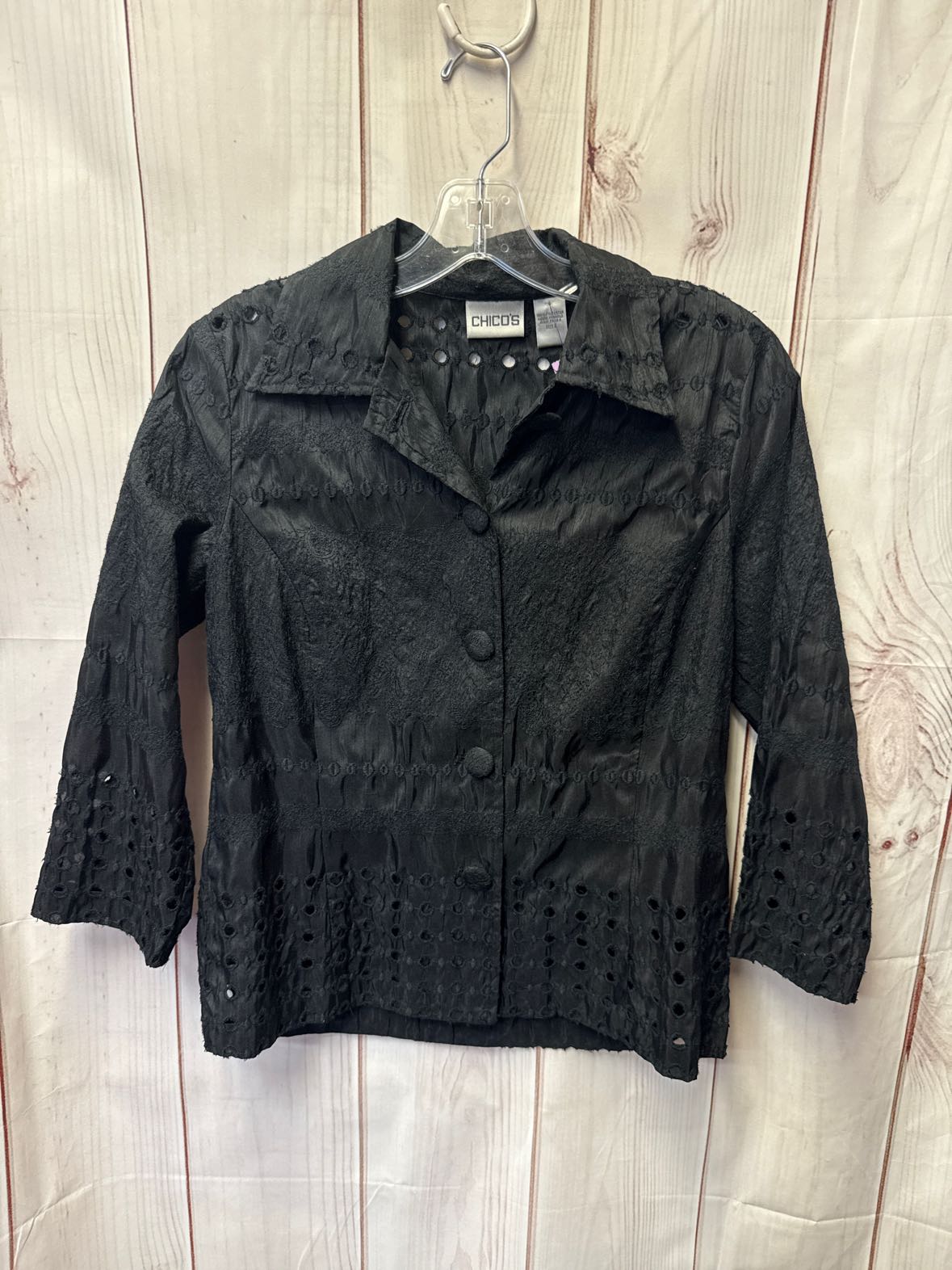 Chico's Women's Size 1 = US S Black 3/4 Sleeve Top