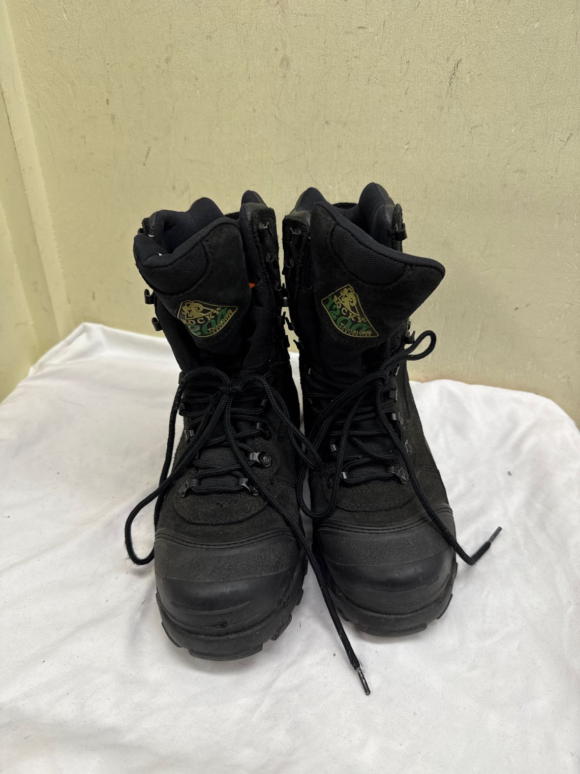 Rocky Men's Size 6 Black Boots Shoes