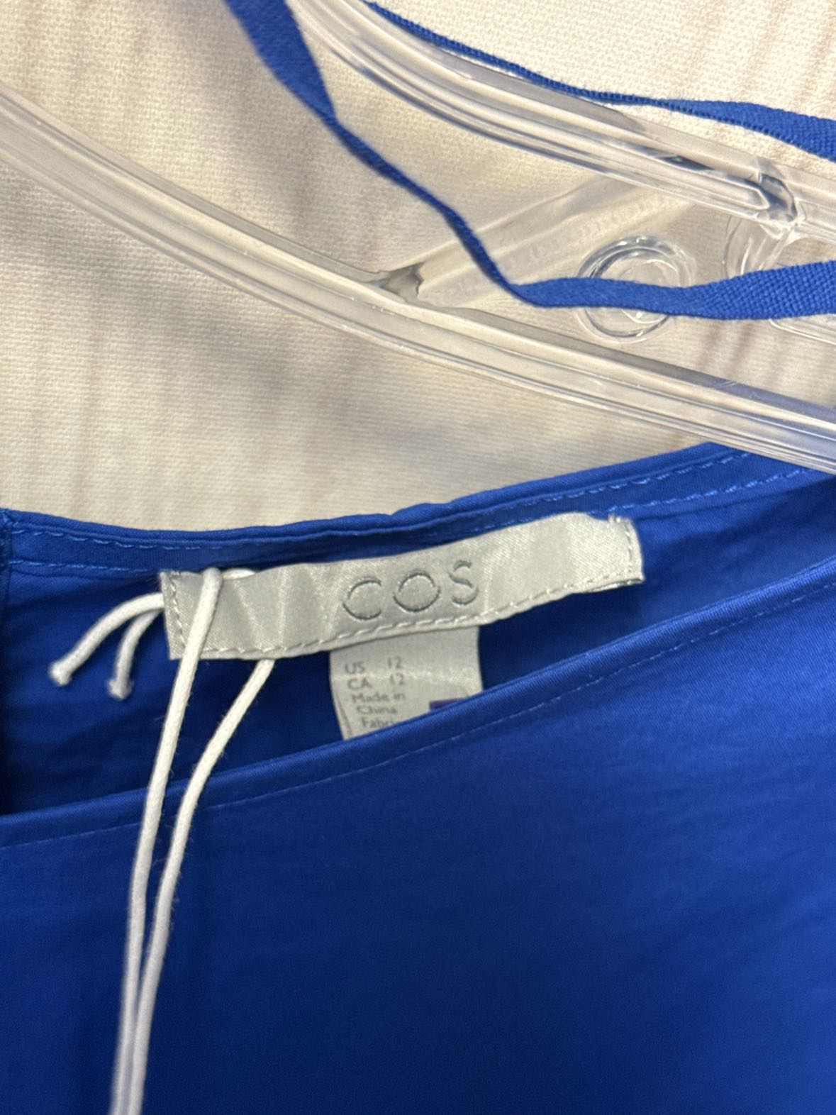 NWT Cos Women's Size 12 Blue 3/4 Sleeve Top