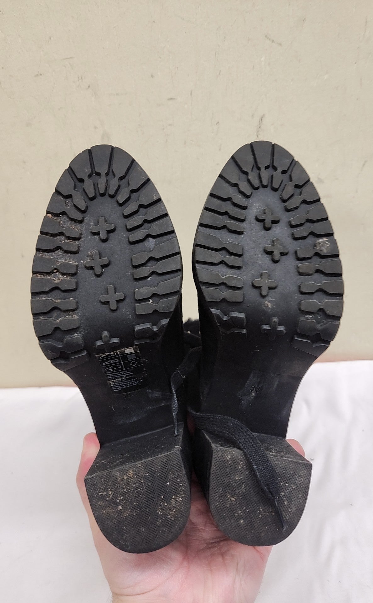 Women's Size 38 = 7-1/2 Black Boots Shoes