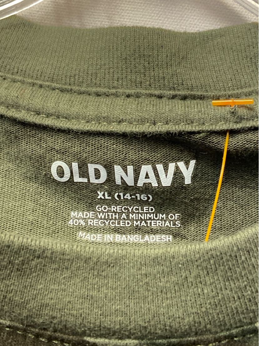 Old Navy Boy's Size 14/16 Camo Shirt