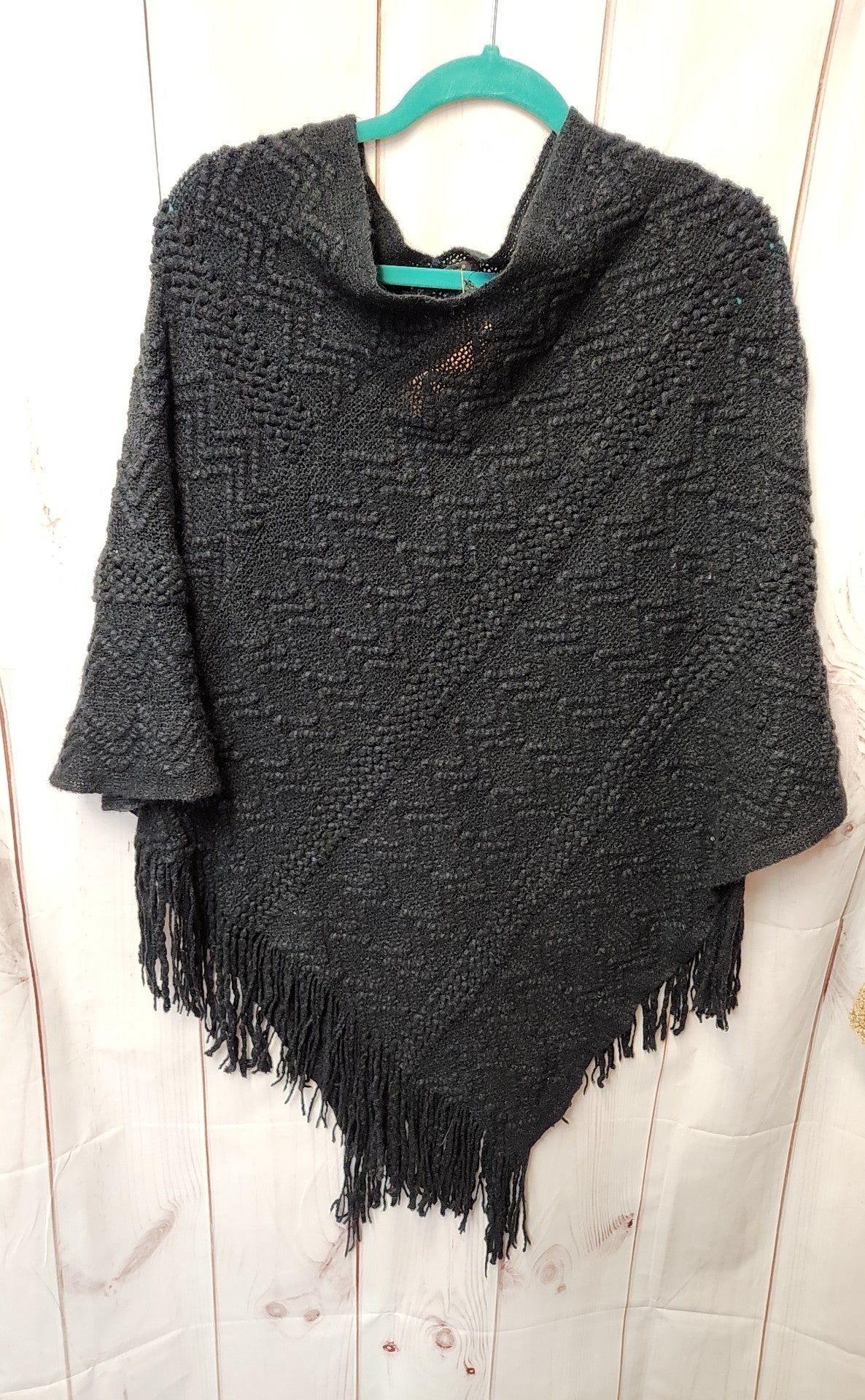 Do everything in Love Women's Size One Size Black Poncho