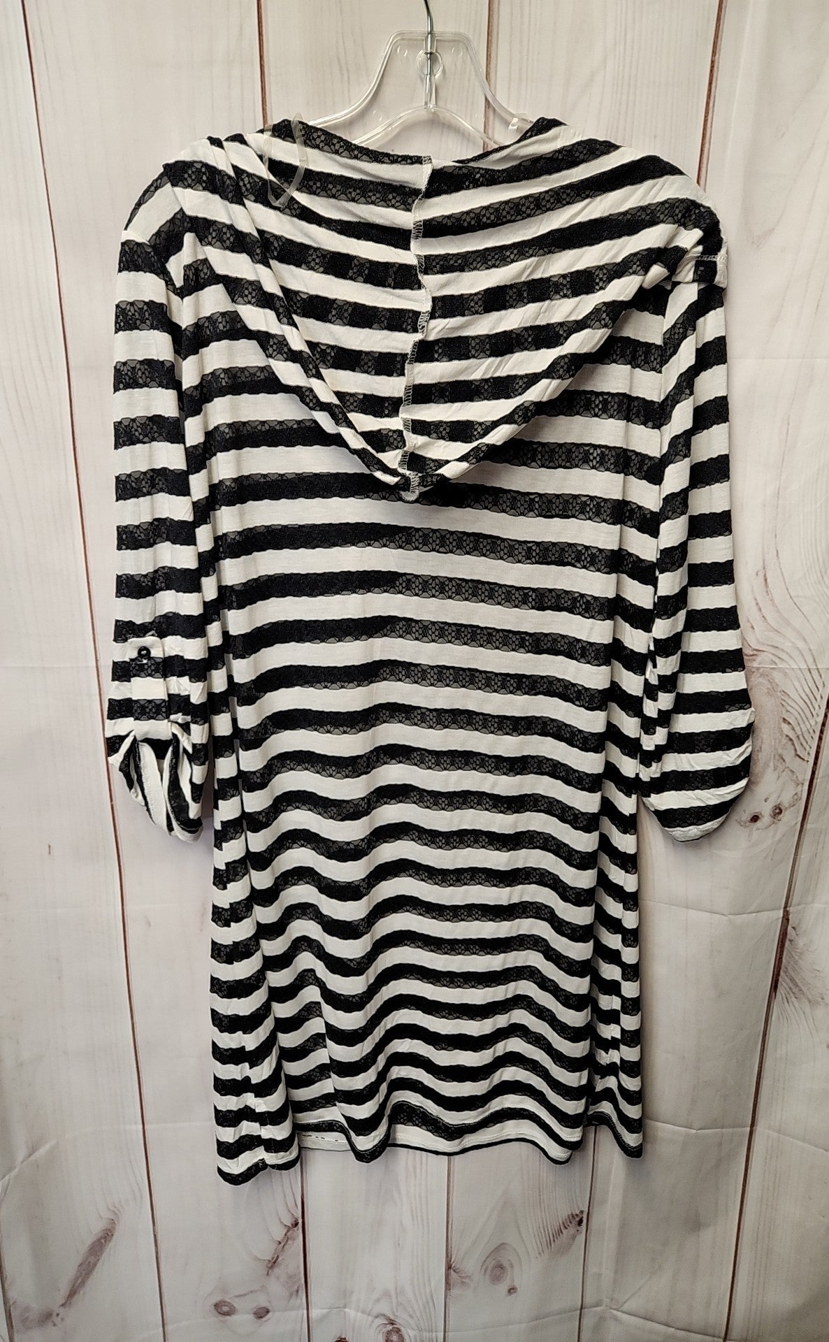 Balance Women's Size L White & Black Cover-Up