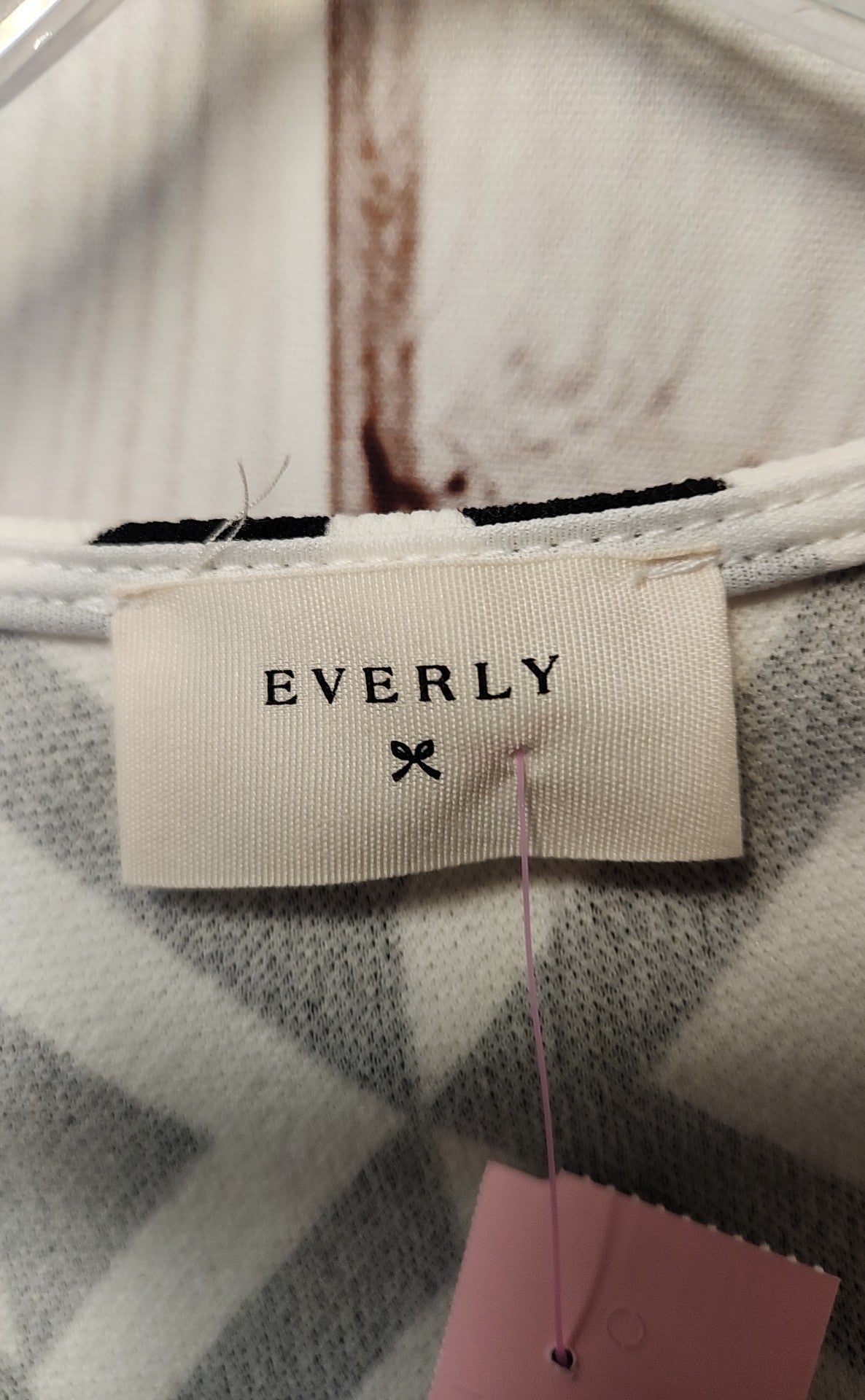 Everly Women's Size S White & Black Sleeveless Top