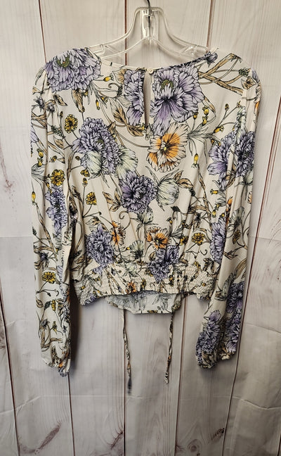 Love Fire Women's Size L White Floral Long Sleeve Top