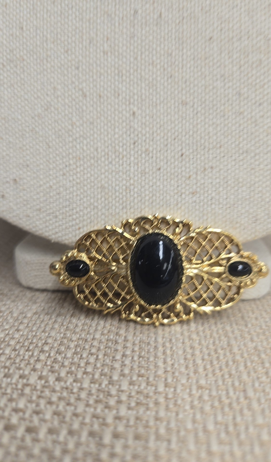 Gold Black Stone Brooch Pin