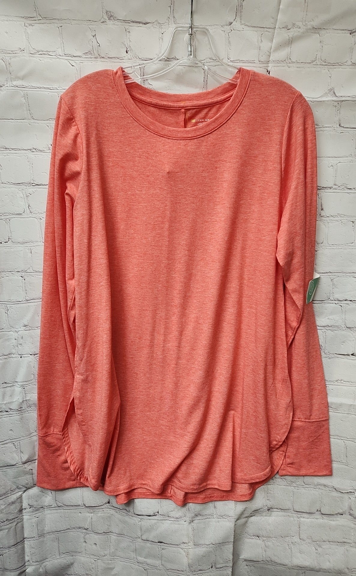 NWT Tek Gear Women's Size M Pink Long Sleeve Top