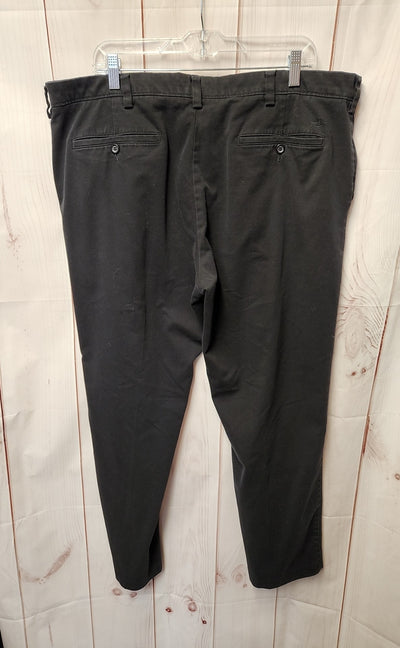 Dockers Men's Size 40x32 Black Pants