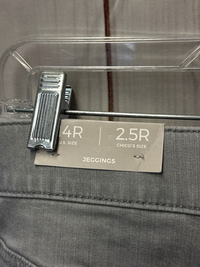 NWT Chico's Women's Size 2.5 = 14 Jeggings Gray Jeans