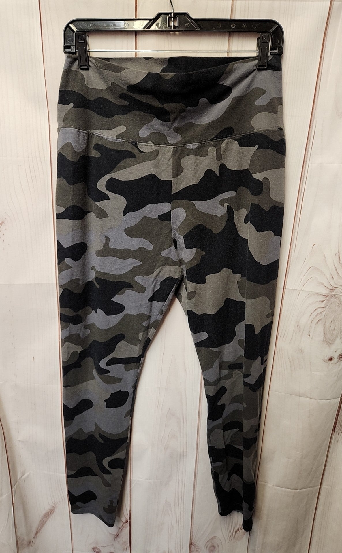 Simply Vera Women's Size XL Gray Camo Leggings