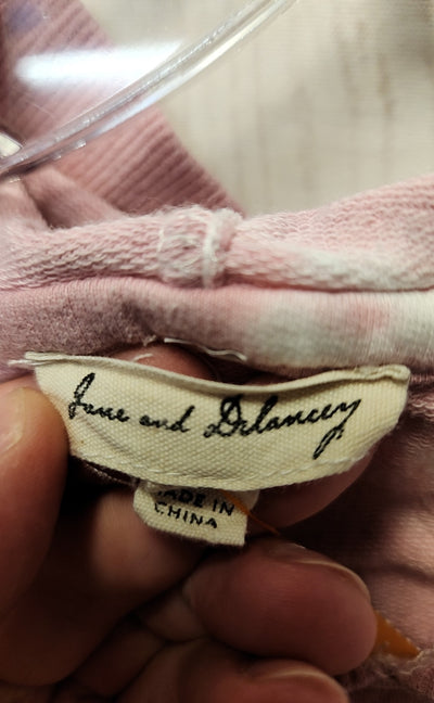 Jane & Delancey Women's Size M Pink & White Sweatshirt