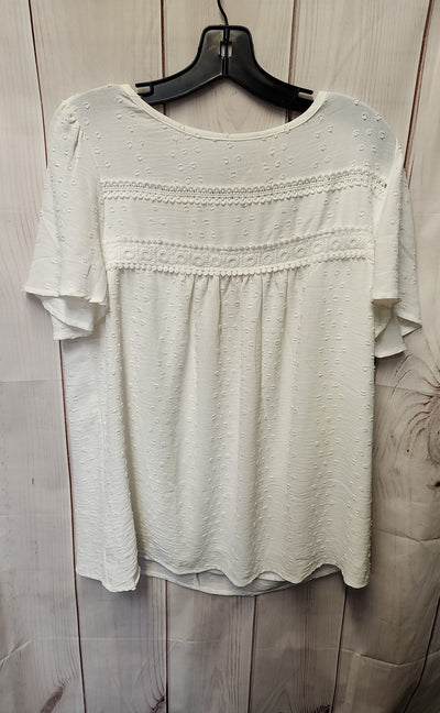 NWT btfbm Women's Size L White Short Sleeve Top