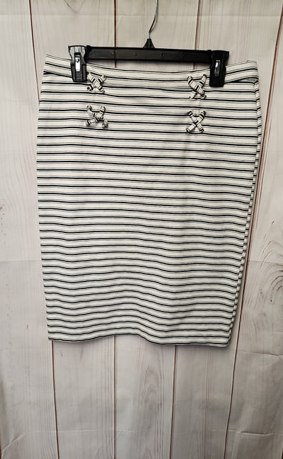 89th & Madison Women's Size M White Skirt
