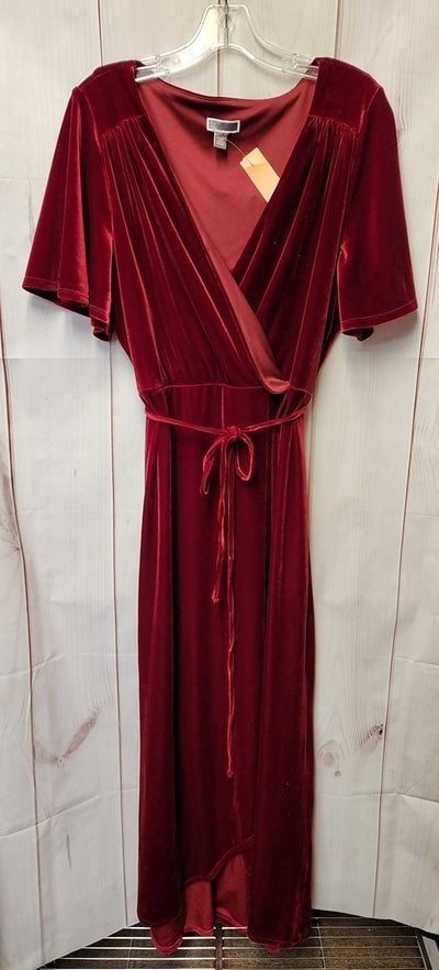 Chelsea 28 Women's Size XL Red Velour Dress