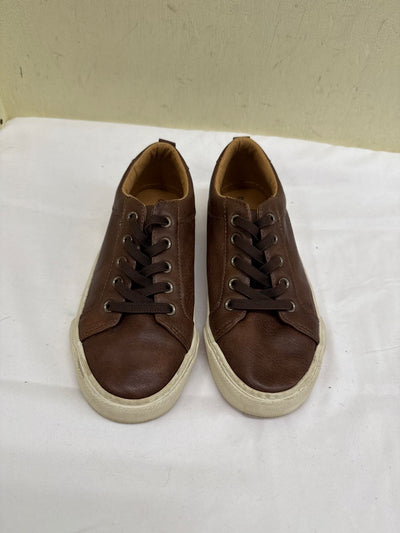 Old Navy Boy's Size 2 Brown Shoes