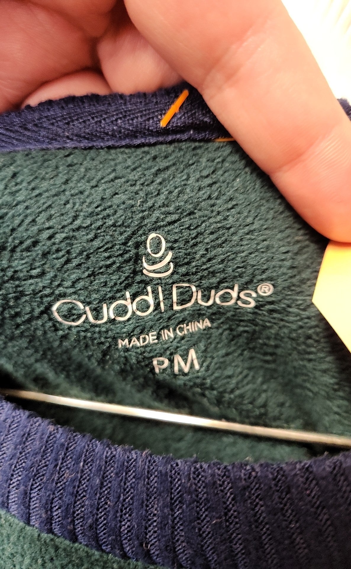 Cuddl Duds Women's Size M Green Pajamas