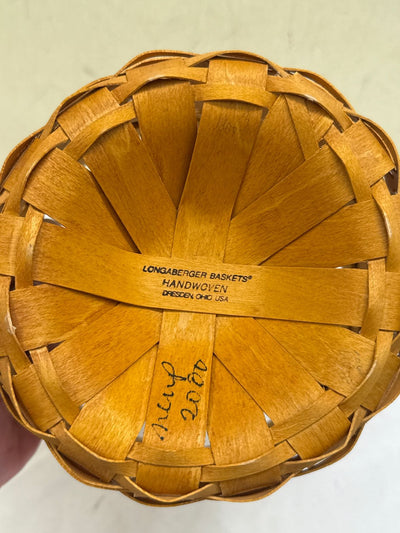 Longaberger 2000 Swing Handle Round Basket