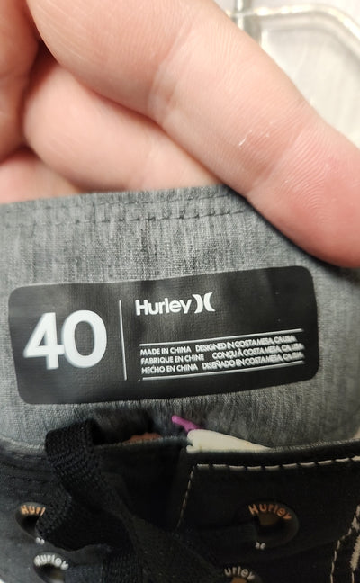 Hurley Men's Size 40 Black & White Shorts